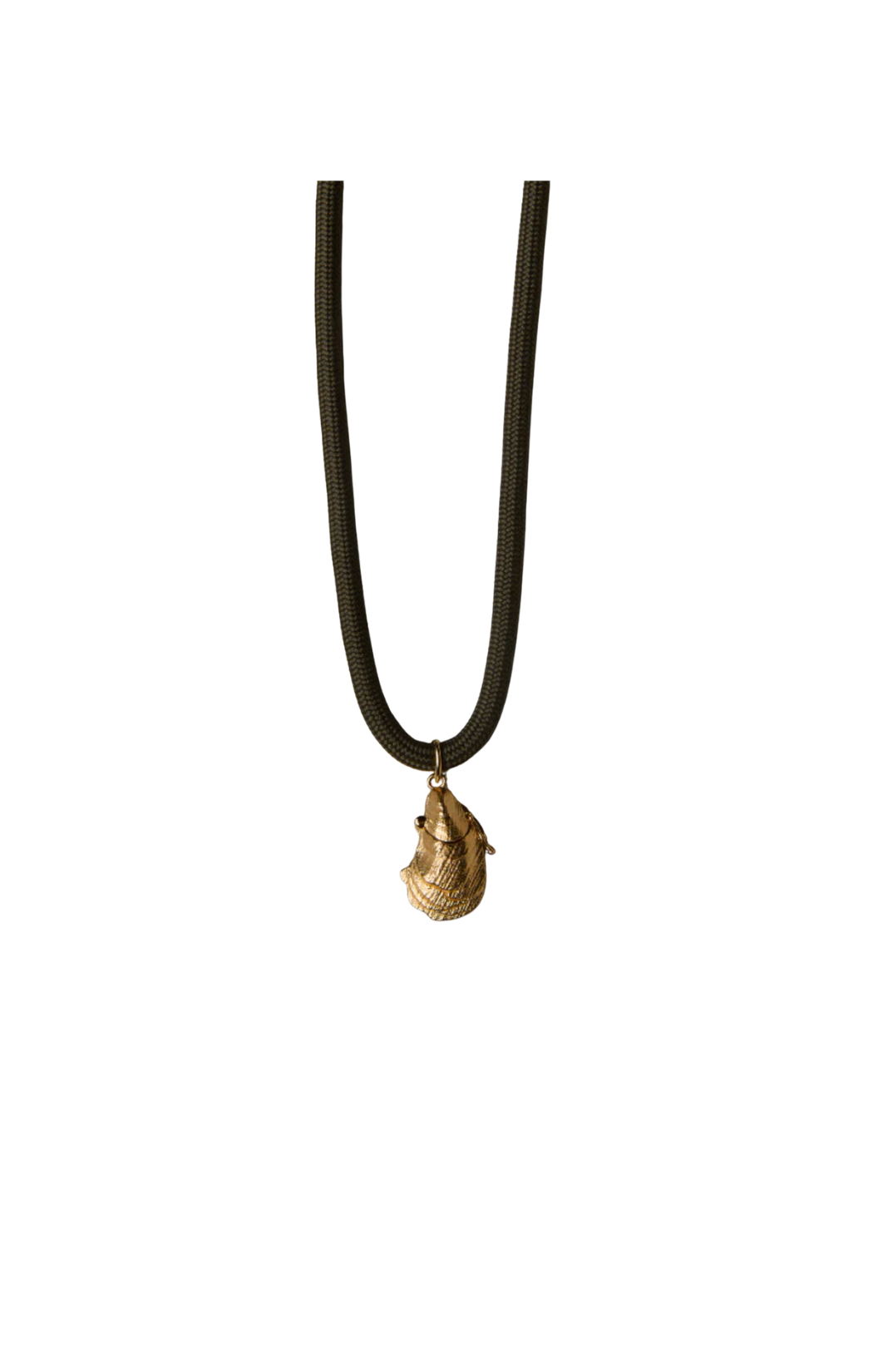 Oyster Vesta Cord Necklace