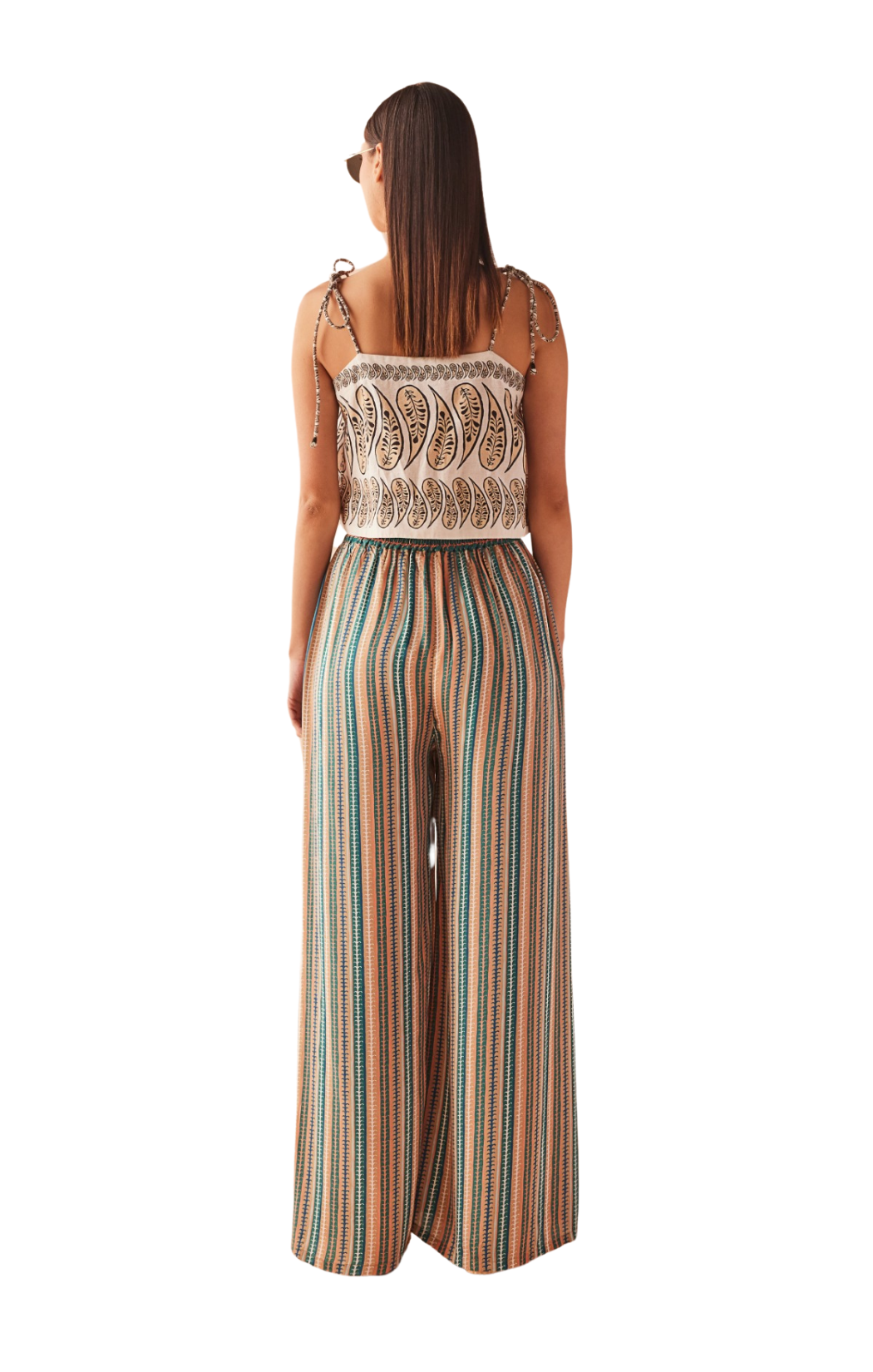 omika paisley print cropped tank tie shoulder tillie tank top square neck